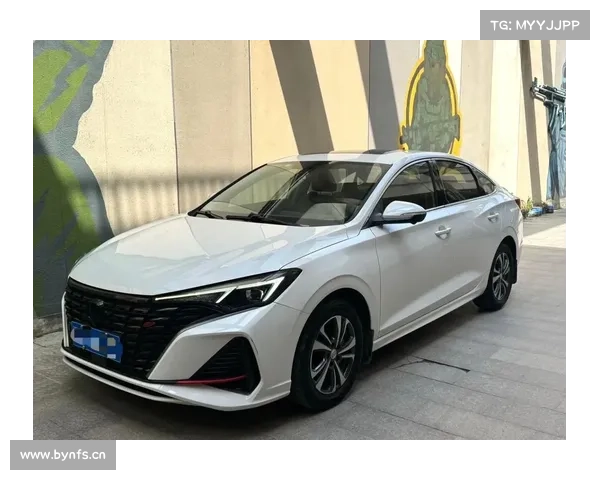 体验新款逸动PLUS 1.4T 尊贵型,实力不俗,性价比高 体验新款逸动PLUS 1.4T 尊贵型,实力不俗,性价比高